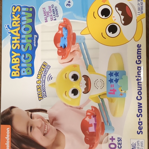 Baby Shark Sea-Saw Counting Game NWOT - Picture 1 of 9